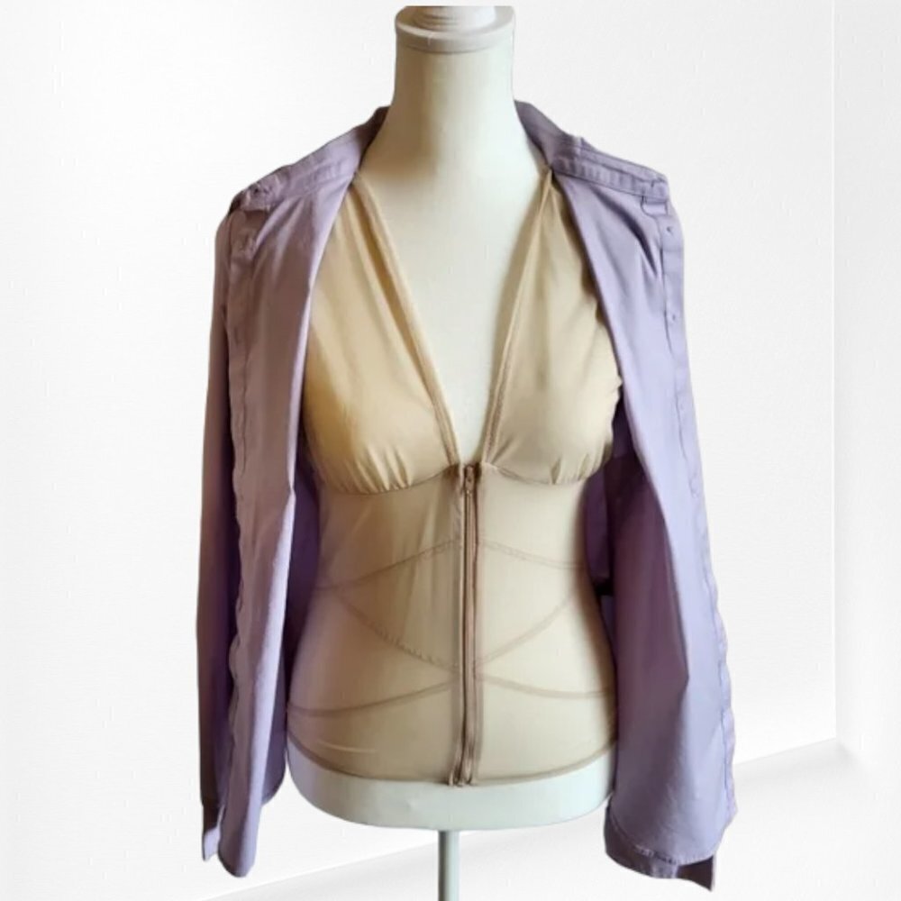 NYDJ button down with built in liner lavender purple xs pre-owned